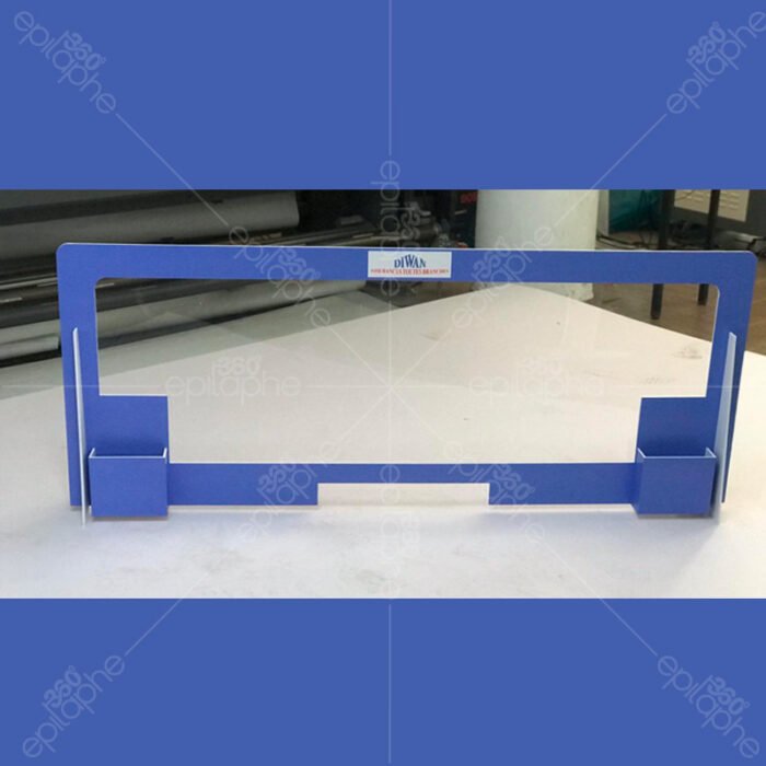 Protection avec porte flyer